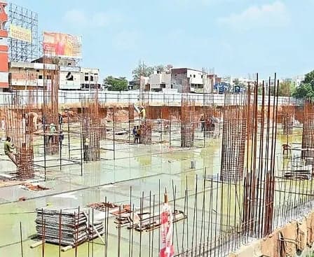 వరంగల్ బస్టాండ్‌కు రూ.125 కోట్లు - Udayam