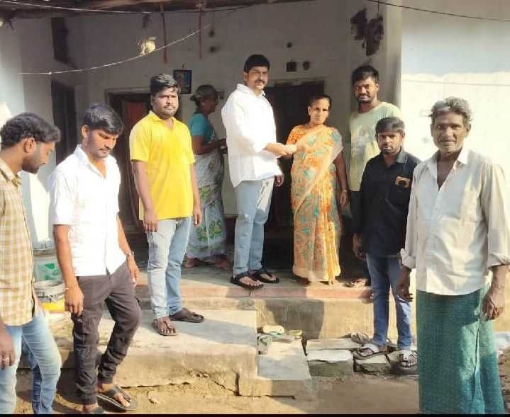 ఏలేశ్వరంలో ఎన్టీఆర్‌ భరోసా పింఛన్లు - Udayam