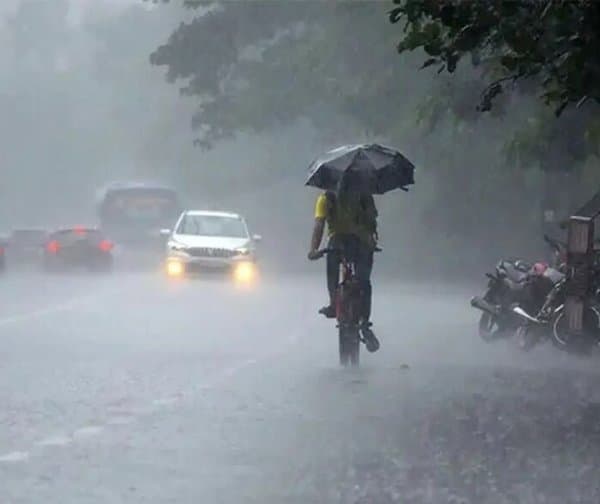 హైదరాబాద్‌లో వాన: త్వరలోనే అక్కడ భారీ వర్షాలు! - Udayam Digital