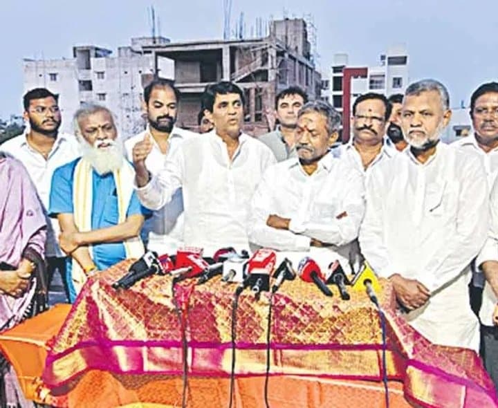 డీఎస్సీ అక్రమాలపై బుగ్గన ప్రశ్న