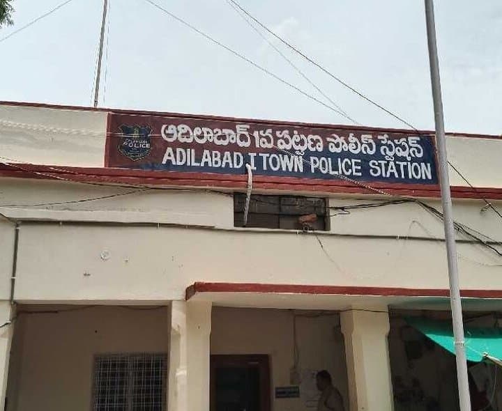 గంజాయి సేవిస్తూ ఇద్దరు అరెస్టు