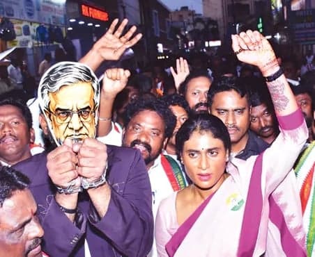 సీఈసీ జ్ఞానేశ్‌కుమార్ రాజీనామా చేయాలి