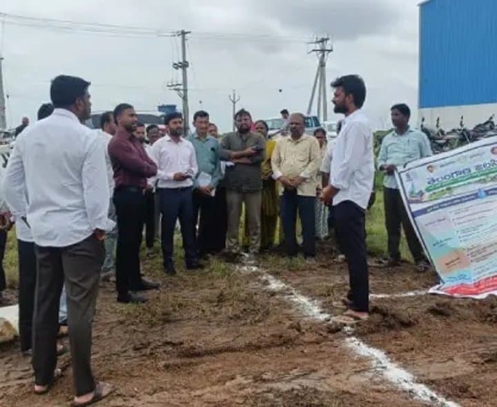 జలసిరి పనులకు కలెక్టర్ శ్రీకారం