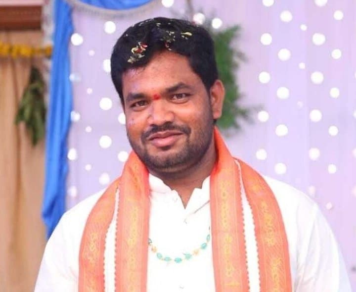 తిరుపతిలో ఉన్నానని చెప్పి వ్యక్తి అదృశ్యం