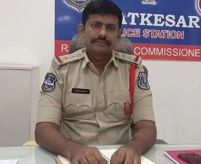 ఘట్‌కేసర్ సీఐ బాలస్వామి సస్పెండ్
