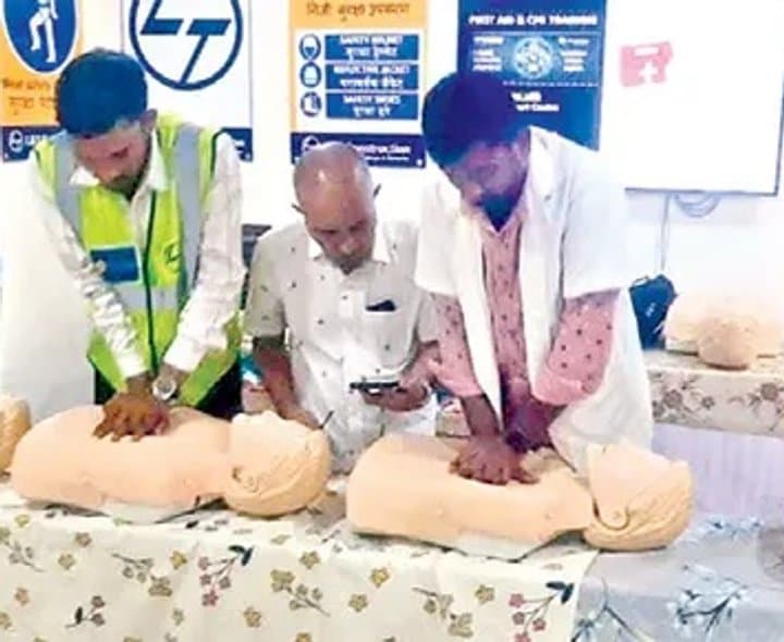 సీపీఆర్‌ అవగాహనే ప్రాణ రక్షణకు మార్గం - Udayam Digital