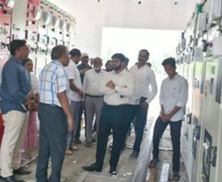 కరీంనగర్‌ విద్యుత్‌ పనులపై CMD సమీక్ష