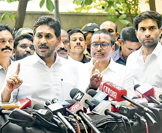 పోటీ చేసే హక్కు కాపాడాలి - Udayam