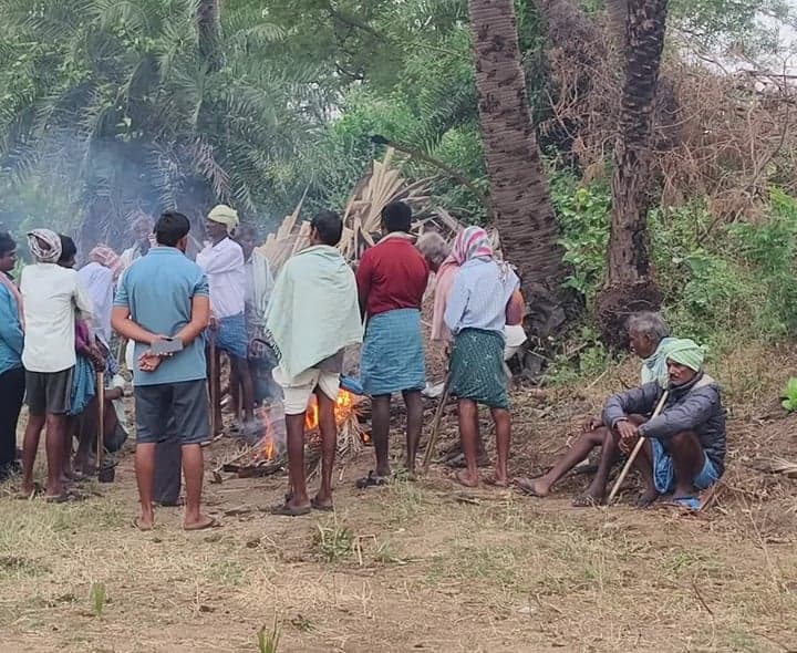 తుంగతుర్తిలో వర్షం.. పెరిగిన చలి తీవ్రత - Udayam