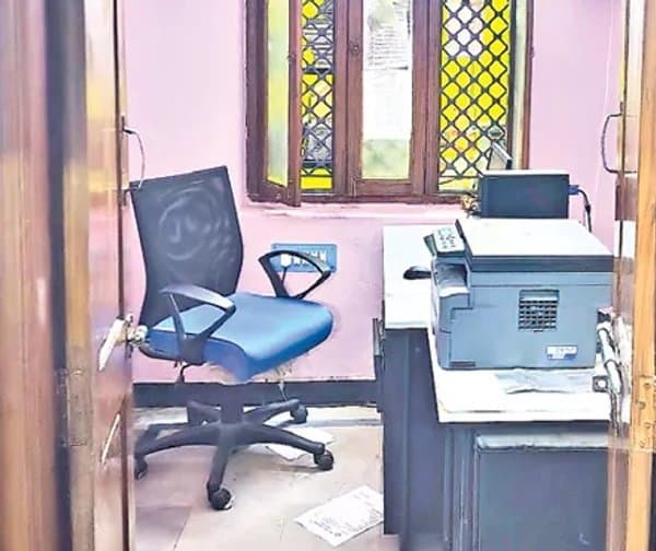 సర్వర్‌ వైకల్యం.. దివ్యాంగులకు నిరాశ