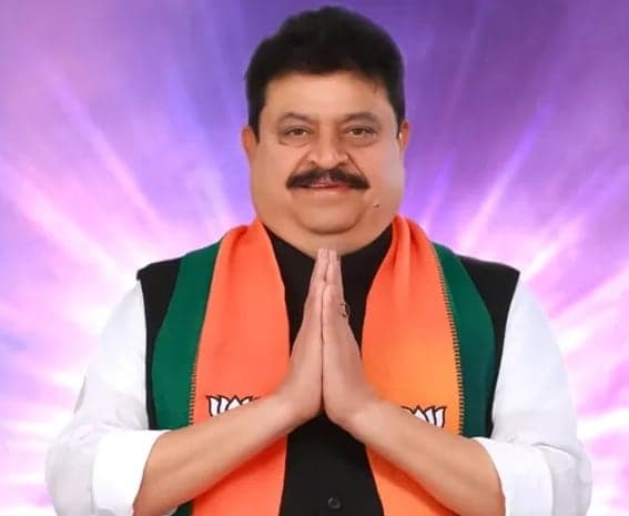 ‘చాత్రోం కీ గూంజ్‌’పై రామచందర్‌రావు విమర్శలు