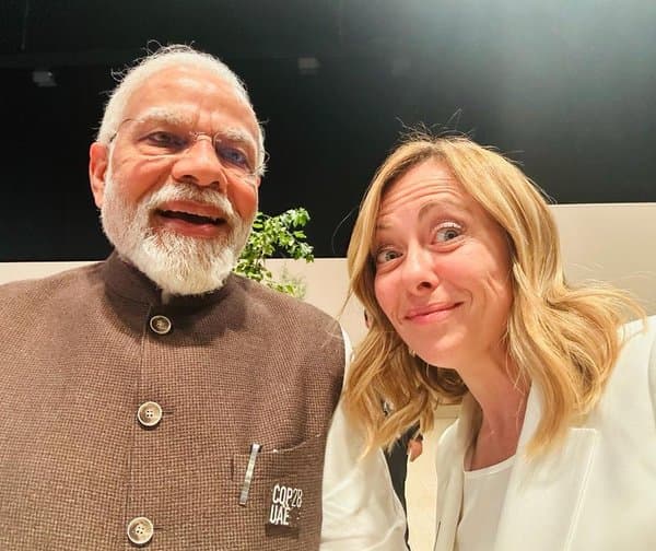 చారిత్రక మైలురాయిని దాటిన మోదీ: అభినందించిన మెలోనీ - Udayam Digital