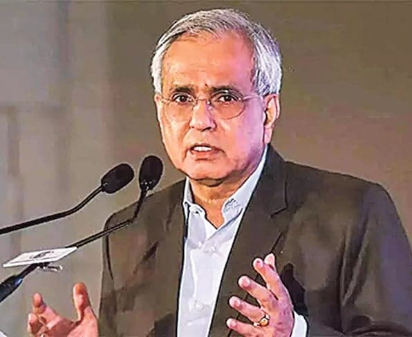 ఛార్జీలు లేకుండా యూపీఐని కొనసాగించాలి 