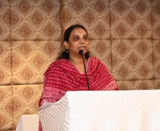 దానం నాగేందర్‌ ఎంపీ అభ్యర్థి.. నేను ఎమ్మెల్యే అభ్యర్థిని: విజయా రెడ్డి