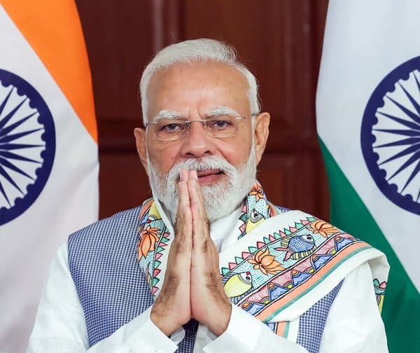ప్రధాని మోదీ యూఏఈ పర్యటన: ఇంధన, వ్యూహాత్మక బంధం బలోపేతం - Udayam Digital