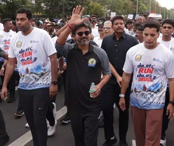 డ్రగ్స్ రహిత తమిళనాడు: మారథాన్‌లో పాల్గొన్న సీఎం విజయ్