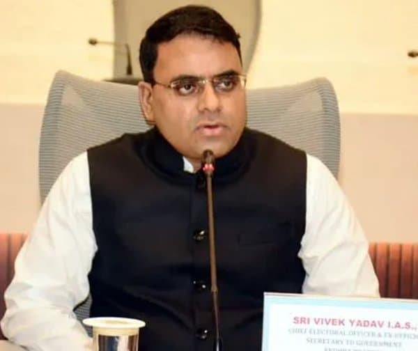ఓటర్ల జాబితాలో లోపాలపై టీడీపీ ఫిర్యాదు