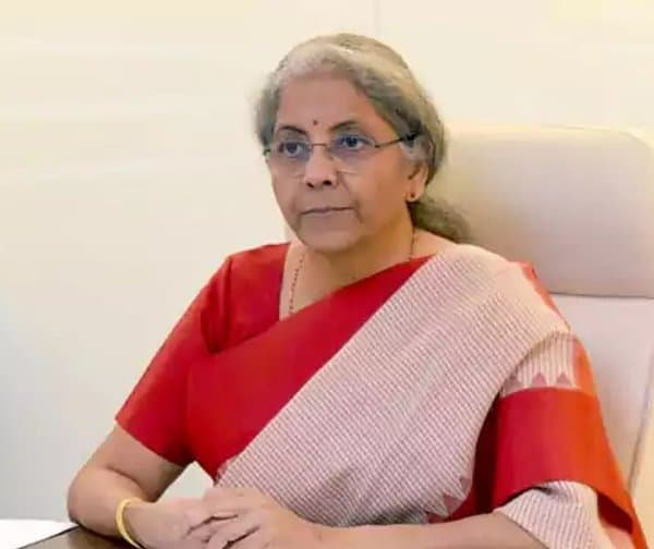 చిరువ్యాపారులకు రహిత రుణాలు