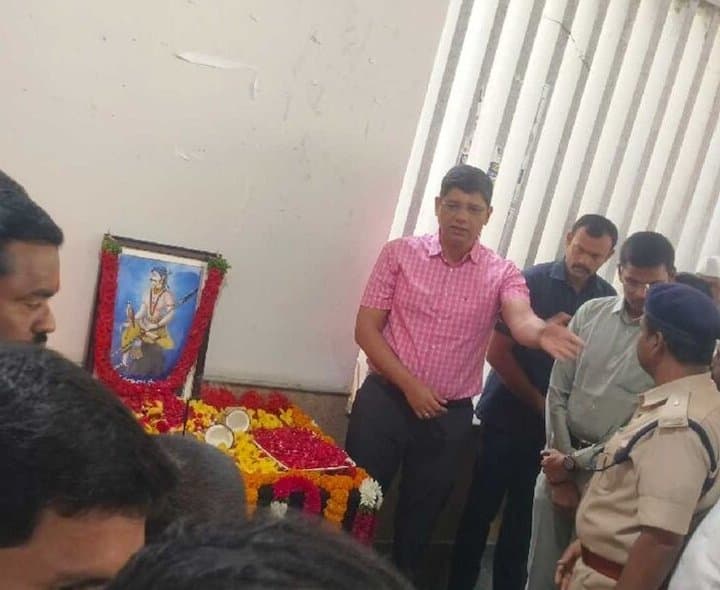 పాపన్న గౌడ్‌ తొలి బహుజన వీరుడు: కలెక్టర్‌