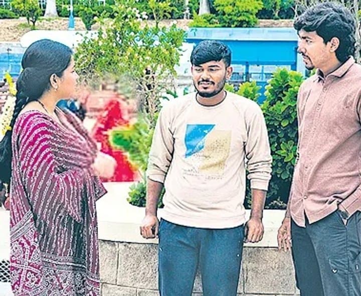 తిరుమలలో రీల్స్‌పై మళ్లీ రగడ