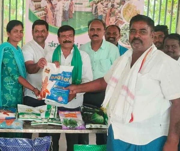 రైతుల ముంగిట్లోకి నాణ్యమైన విత్తనాలు