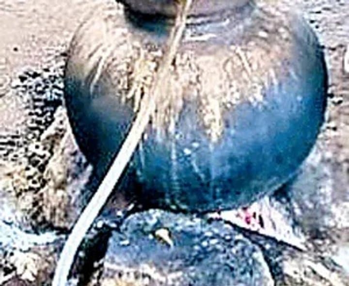 తండాల్లో గుడుంబా తయారీపై నిఘా