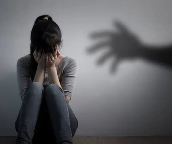 ఇంద్రకీలాద్రిపై వేధింపులు