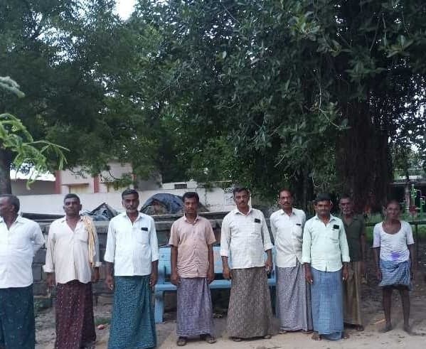 పులివెందులలో సబ్సిడీ విత్తనాలపై రైతుల ఆవేదన - Udayam