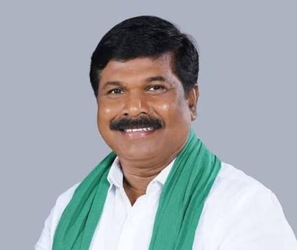 కార్మికుల సమస్యలపై ఎమ్మెల్యే వంశీకృష్ణ ప్రత్యేక దృష్టి