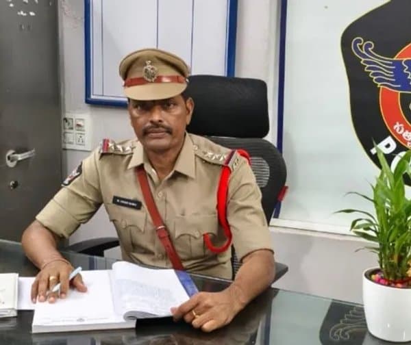 పాయకరావుపేట కొత్త సీఐగా వినోద్ బాబు బాధ్యతలు