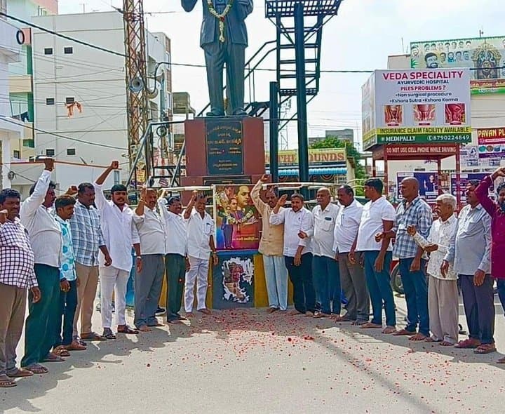 కార్గిల్ అమరవీరుల త్యాగాలు ఆదర్శం