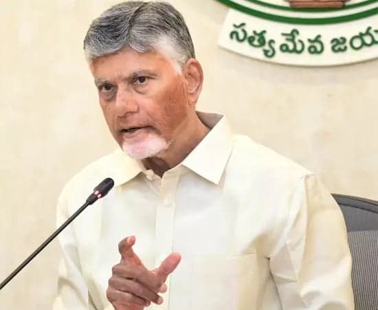 గాంధీజీ ఆశయాలు నేటికీ మార్గదర్శకం: సీఎం చంద్రబాబు - Udayam