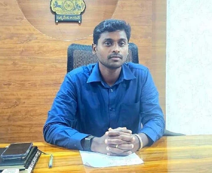 3 కిమీ దాటితే కొత్త పోలింగ్ బూత్