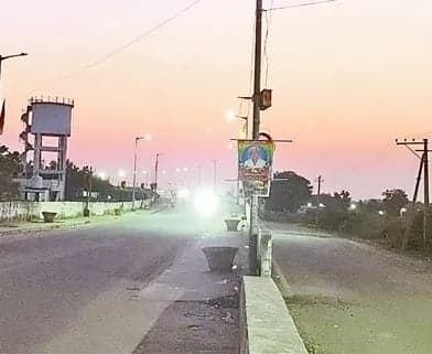కేసముద్రంలో పైలట్ ప్రాజెక్ట్: ప్రైవేట్ సంస్థకు వీధిదీపాల బాధ్యతలు
