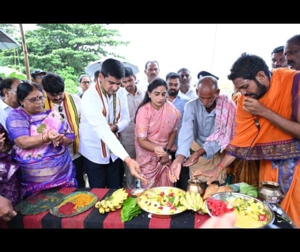 తాటిపూడి జలాశయం నుంచి నీటి విడుదల