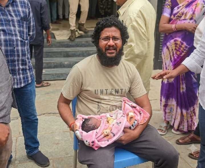 పర్ల్ ఆస్పత్రిలో శిశువు మృతి.. ఆందోళన - Udayam