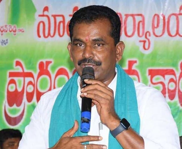 మేఘారెడ్డిపై స్వపక్షం, విపక్షం విమర్శలు