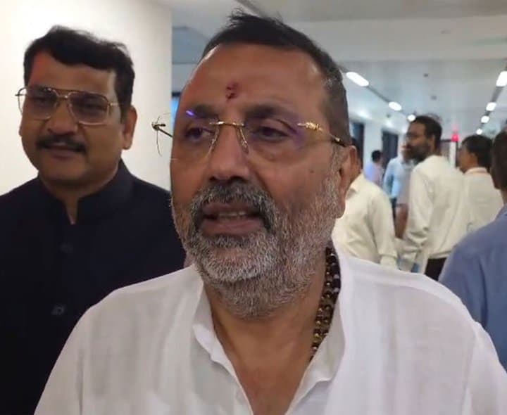 మెటాకు పార్లమెంట్ మూడు రోజుల గడువు