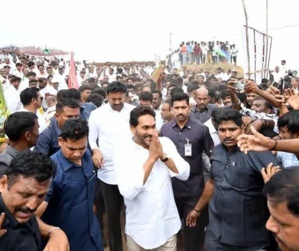 ముగిసిన వైఎస్ జగన్ పులివెందుల టూర్ - Udayam Digital