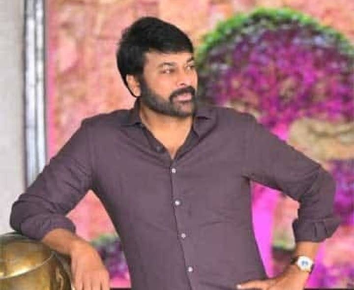 సంక్రాంతి రేసు నుంచి చిరంజీవి సినిమా?