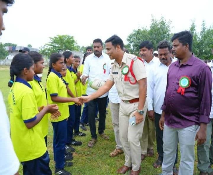 పాలకుర్తిలో అస్మిత రగ్బీ పోటీలు - Udayam