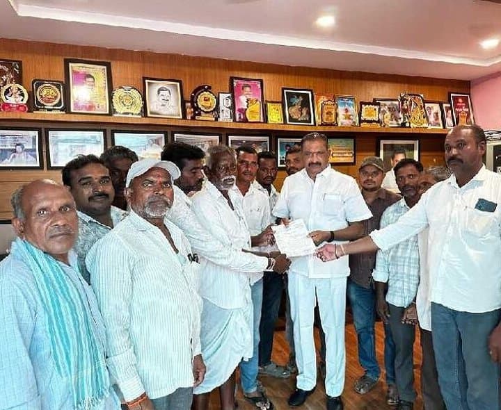 రైతుబజార్ స్టాల్స్‌లో రైతులకే తొలి ప్రాధాన్యం