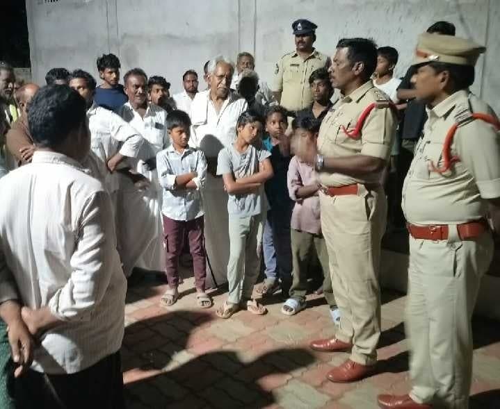 రెచ్చగొట్టే చర్యలకు పాల్పడితే కఠిన చర్యలు - Udayam