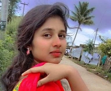 నర్సింగ్ విద్యార్థిని అనుమానాస్పద మృతి - Udayam