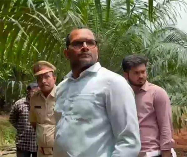 జ్ఞానేశ్వరి కుటుంబాన్ని పరామర్శించిన కలెక్టర్