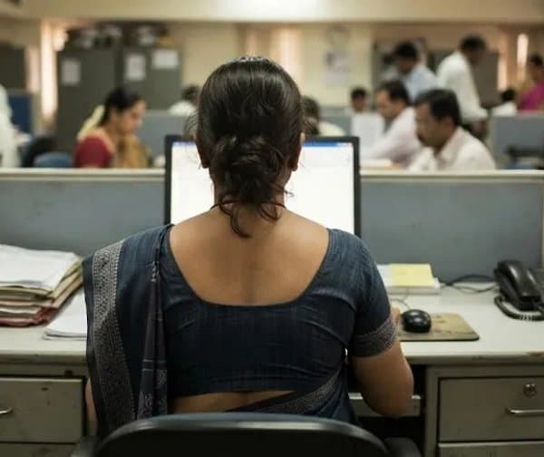మహిళా ఆపరేటర్‌పై కిడ్నాప్ యత్నం