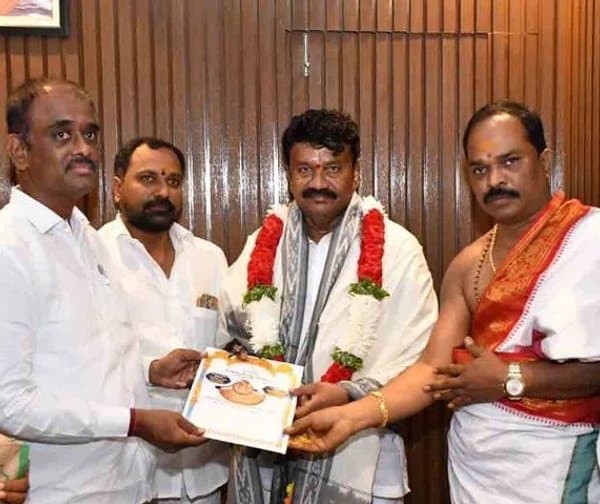 బల్కంపేట ఎల్లమ్మ కల్యాణ ఏర్పాట్లపై తలసాని సమీక్ష