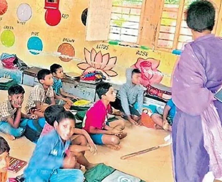 ఆశ్రమ పాఠశాలల్లో సదుపాయాల కొరత