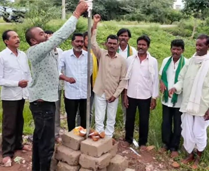 ఆదివాసీ హక్కుల పరిరక్షణకు ఐక్యంగా పనిచేయాలి