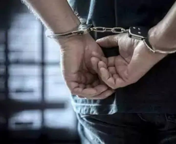వైకాపా నేత హత్యలో ఐదుగురి అరెస్ట్‌